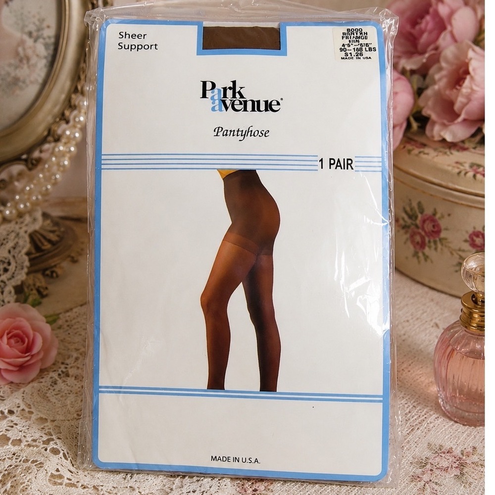 Park Avenue Sheer Support Pantyhose Womens PET/MED Suntan Nylon Spandex Vintage